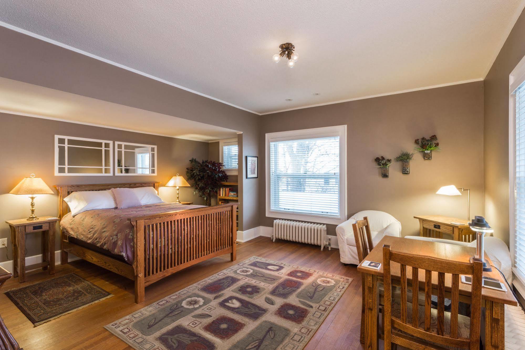 Stewart Inn Wausau Buitenkant foto